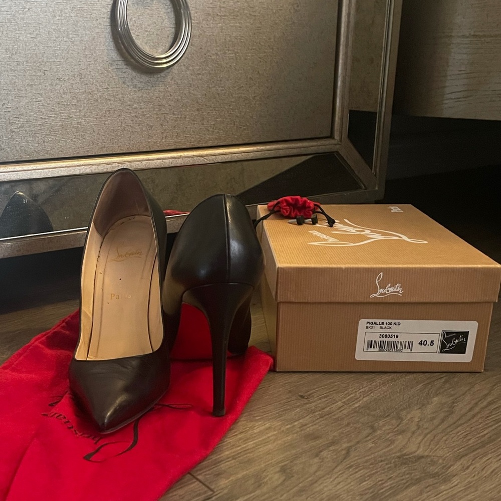 Christian Louboutin Pigalle 100 black size 40.5